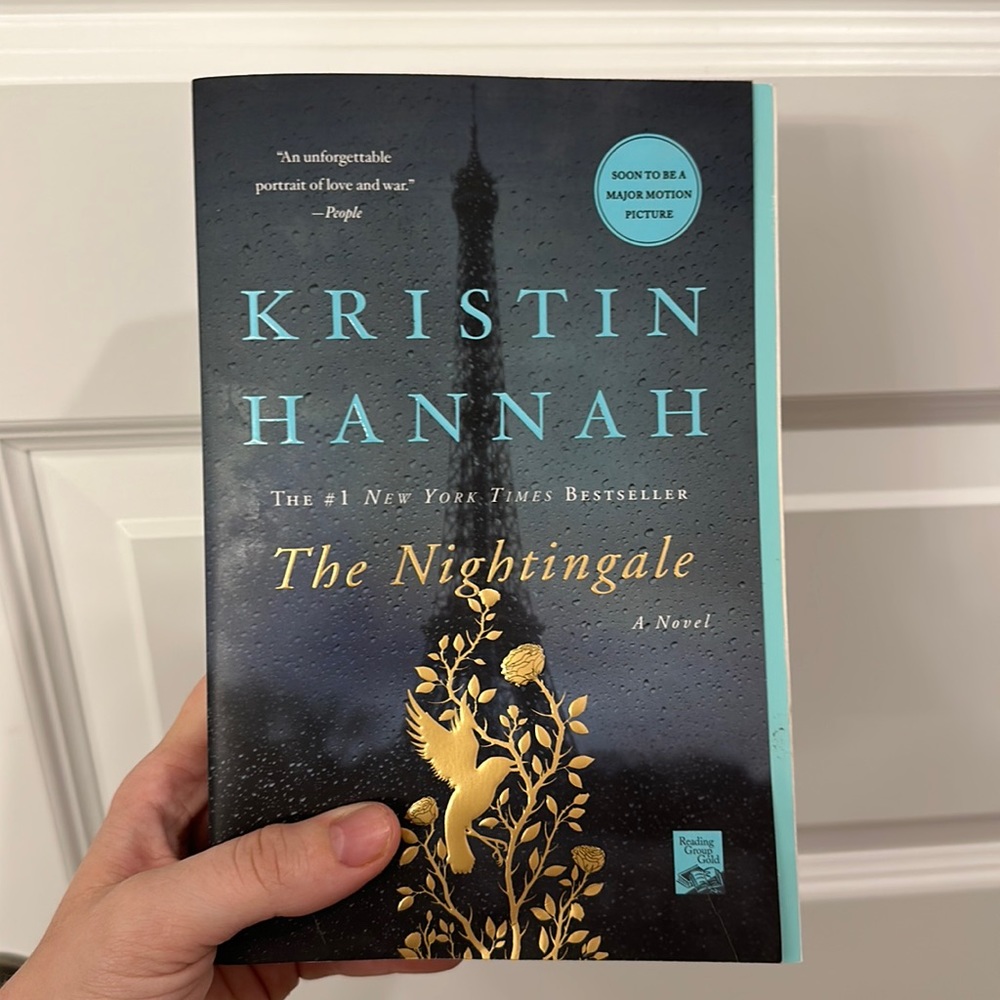 The Nightingale by Kristin Hannah